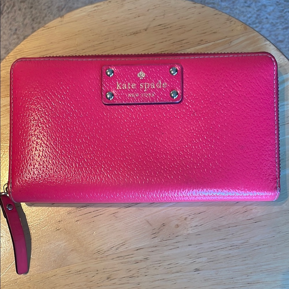 Kate Spade Pink Pebbled Leather zip around Wallet